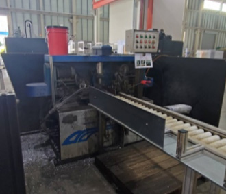 鋁擠銑孔機