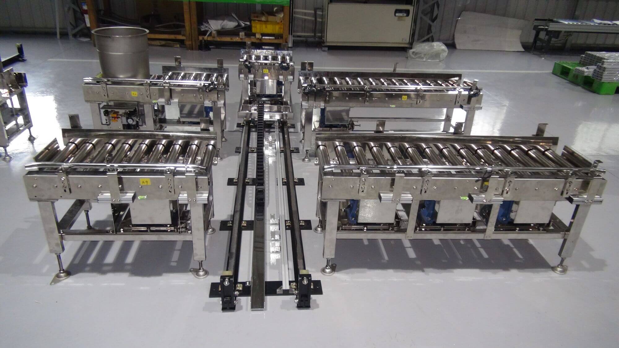 Stainless Conveying Line with RGV System